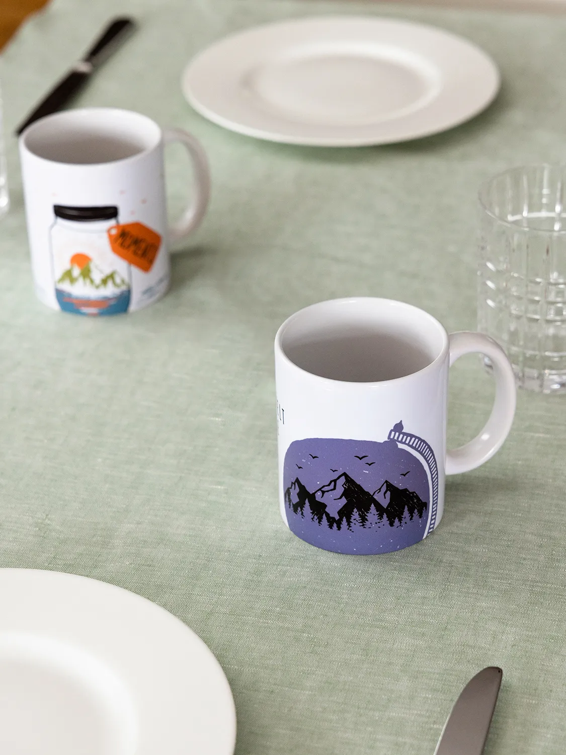 Keramiktasse mit Bergmotiv 233 Keramiktasse mit Bergmotiv – Bild 3