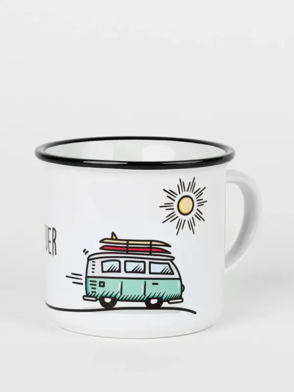 Keramiktasse mit Rand – Das Abenteuer ruft