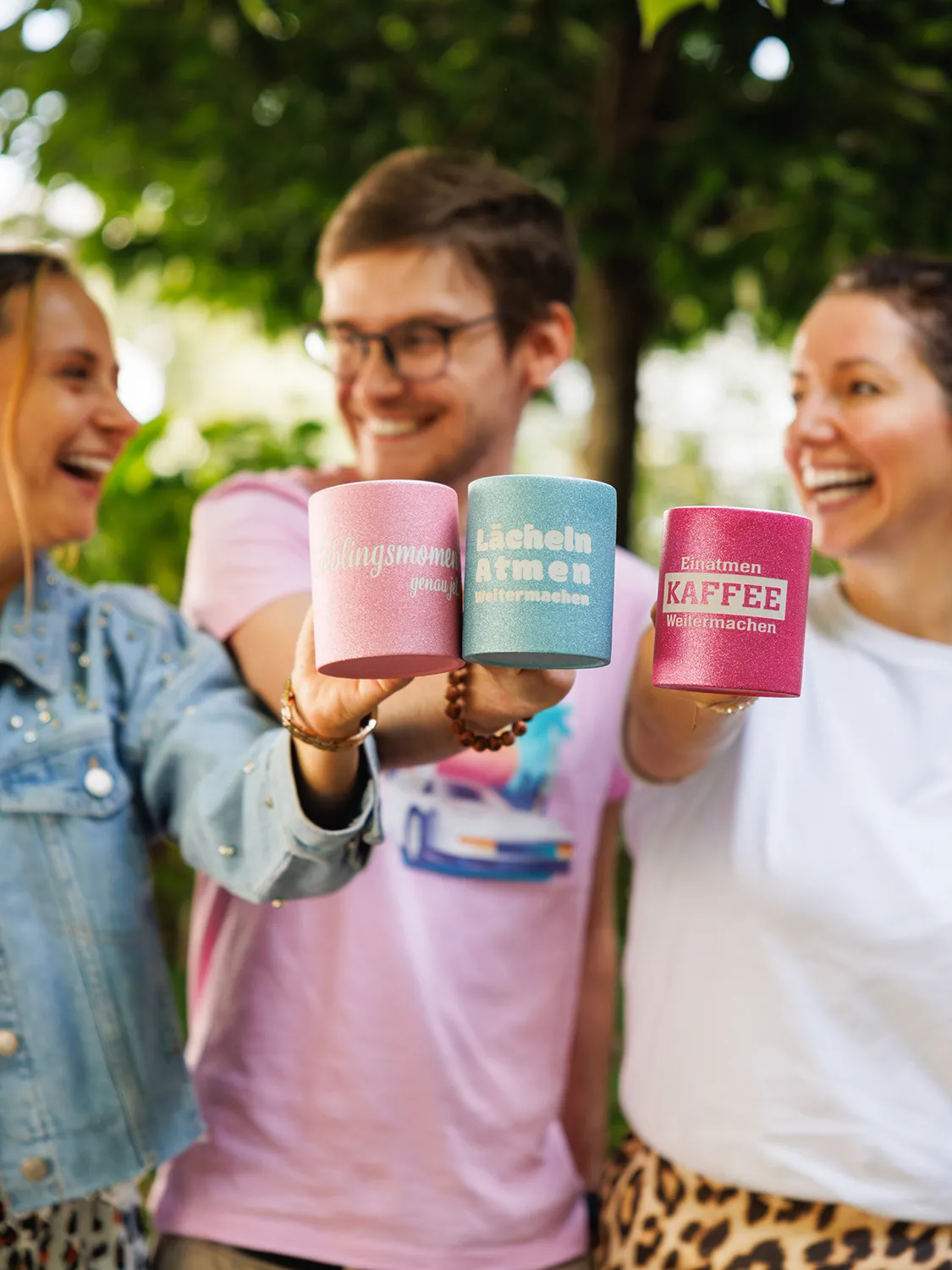 Glitzertasse – Einatmen, Kaffee, weitermachen 233 Glitzertasse – Einatmen, Kaffee, weitermachen – Bild 3